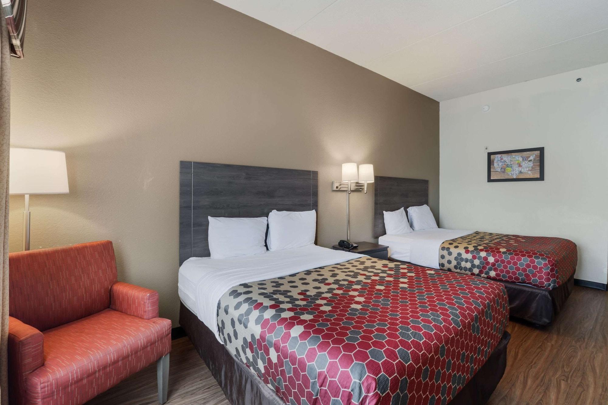 Econo Lodge Inn & Suites Marianna Exterior photo